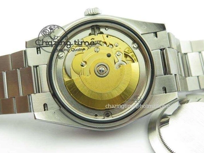 MiroTime 0424 Stretchable DayDate 40mm BP-Maker 228206 SS Green Roman Dial (Fluted Bezel) On SS Bracelet ETA 3904